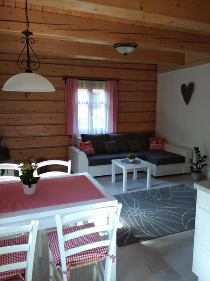 Apartmány u vlčích jam Petrowitz Esterno foto