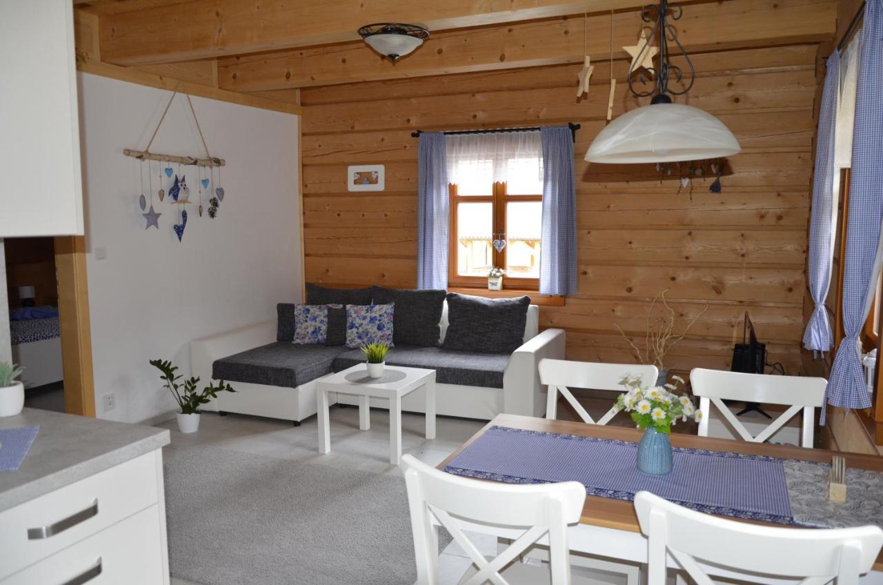 Apartmány u vlčích jam Petrowitz Esterno foto