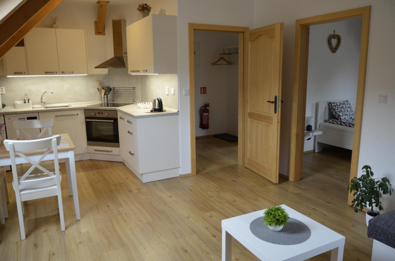 Apartmány u vlčích jam Petrowitz Esterno foto