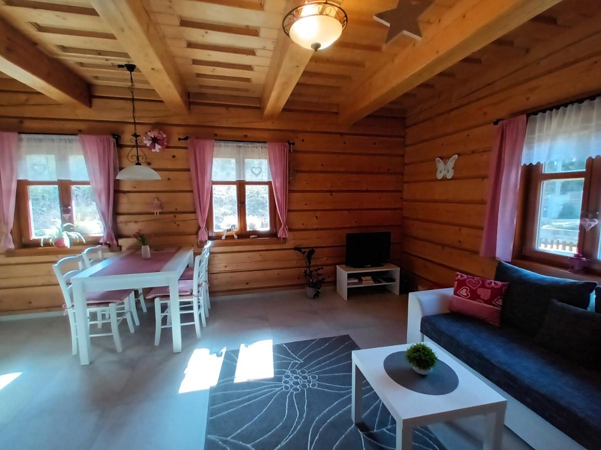 Apartmány u vlčích jam Petrowitz Esterno foto