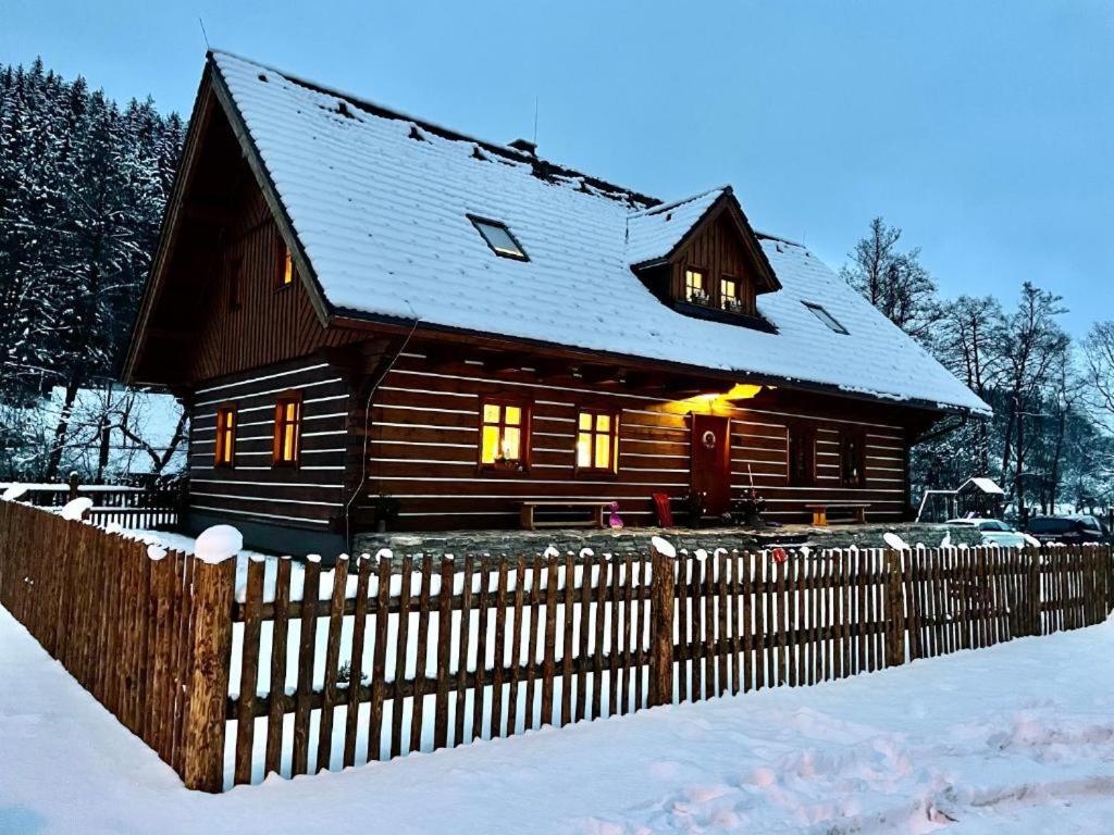 Apartmány u vlčích jam Petrowitz Esterno foto