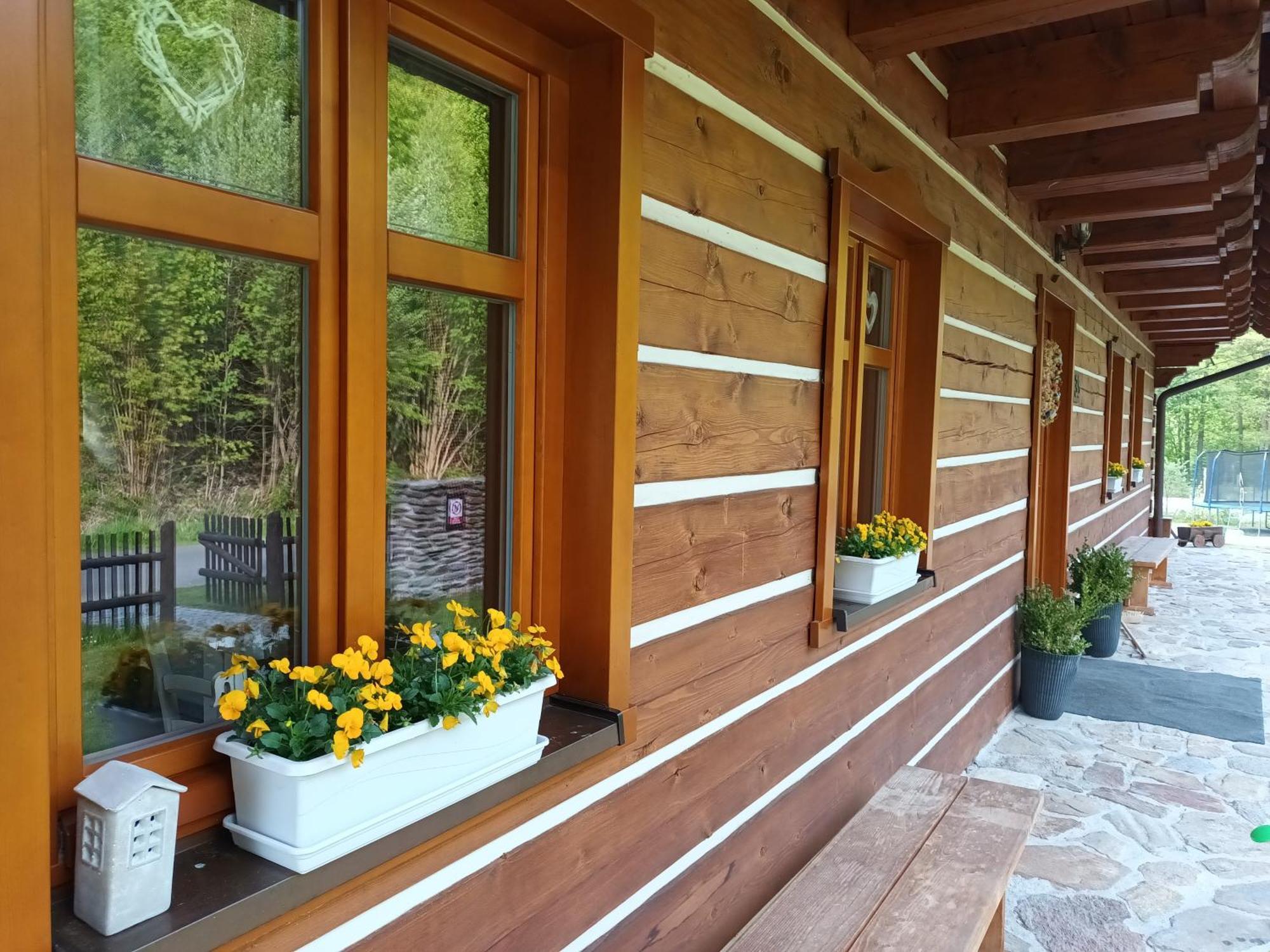 Apartmány u vlčích jam Petrowitz Esterno foto